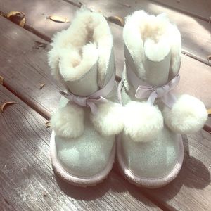 Toddler Uggs silver glitter boots